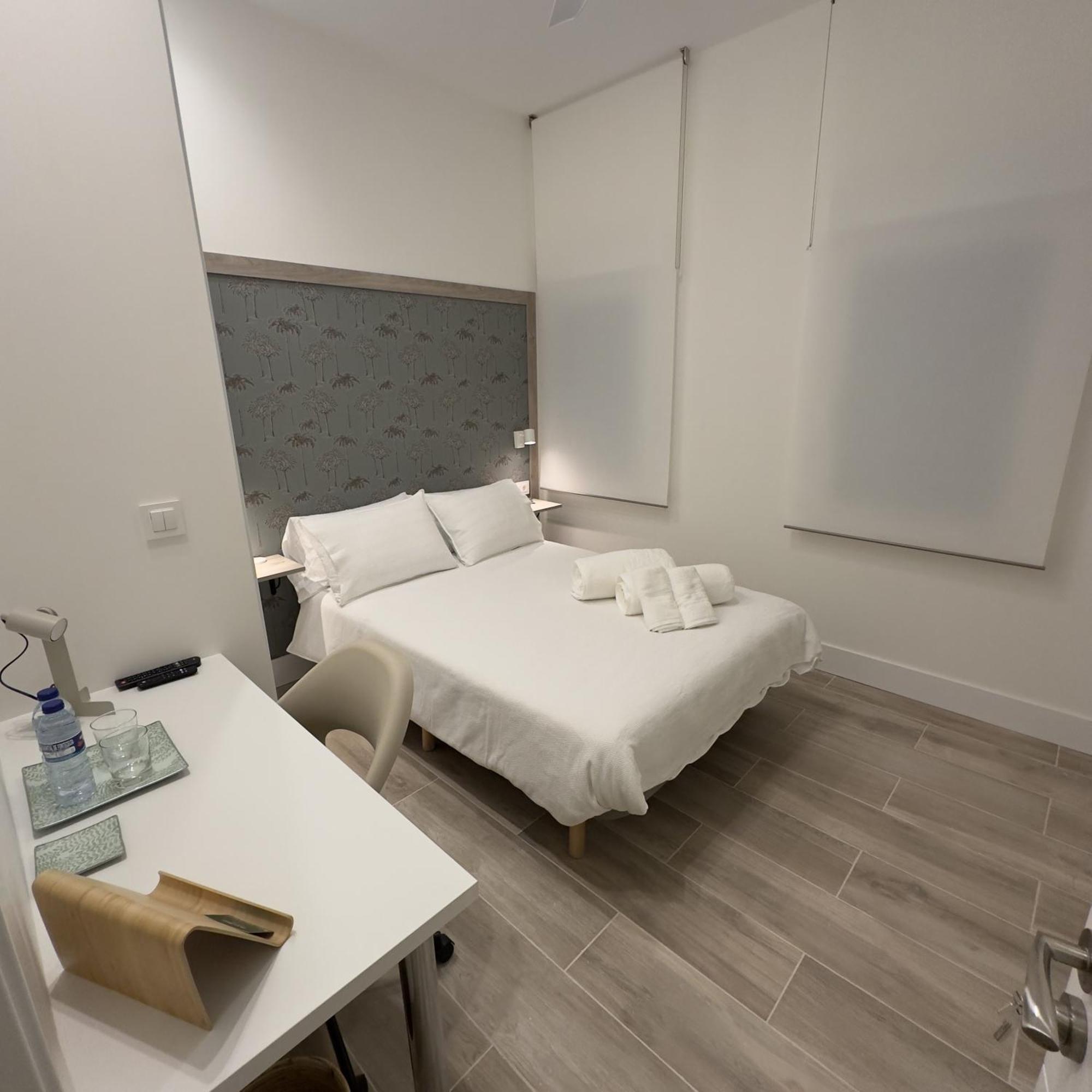 Apartamentos Moncloa มาดริด ภายนอก รูปภาพ