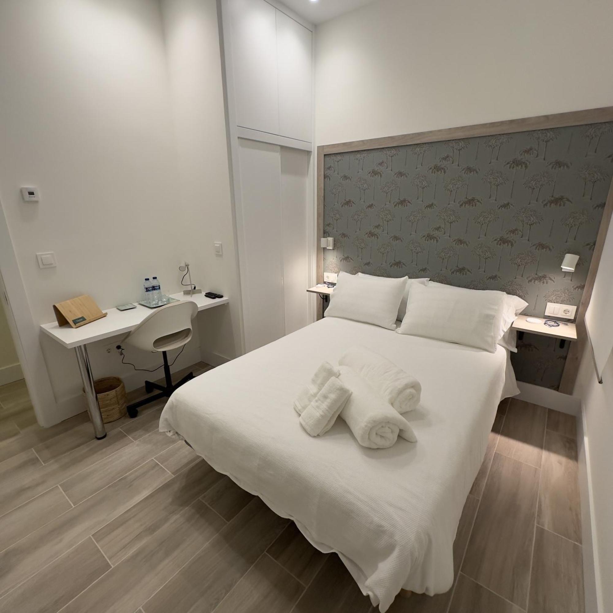 Apartamentos Moncloa มาดริด ภายนอก รูปภาพ